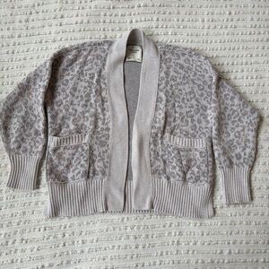 Abercrombie & Fitch Gray Animal Leopard Print Chunky Knit Cardigan Sweater Small